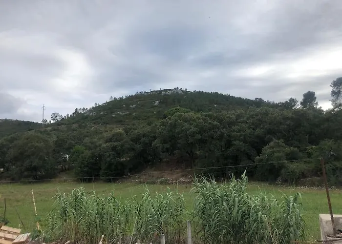 Location D'une Maison Traditionnel Dans Un Village Bouceiros
