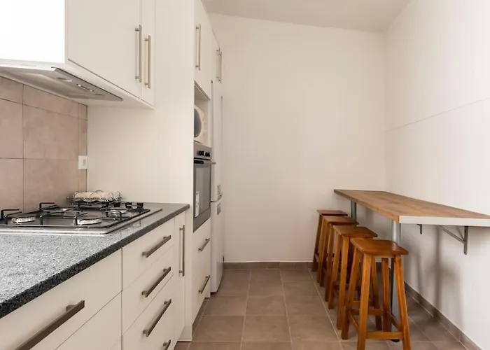 Location D'une Maison Traditionnel Dans Un Village