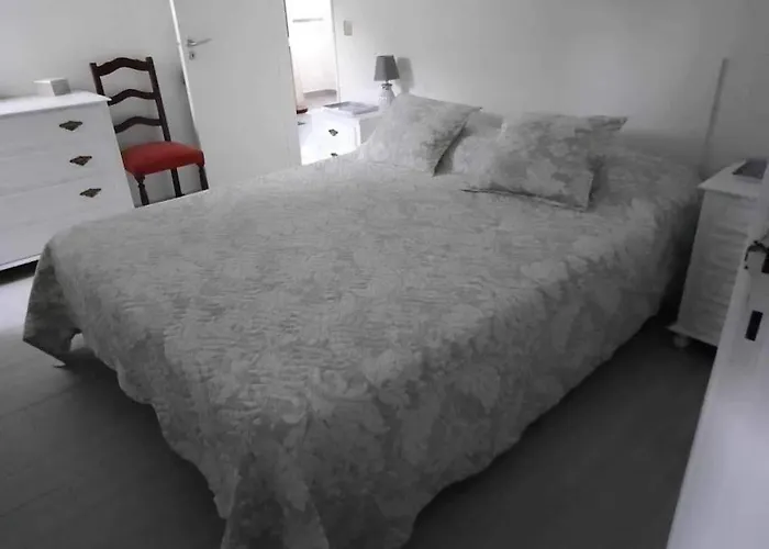 Hébergement de vacances Location D'une Maison Traditionnel Dans Un Village Bouceiros