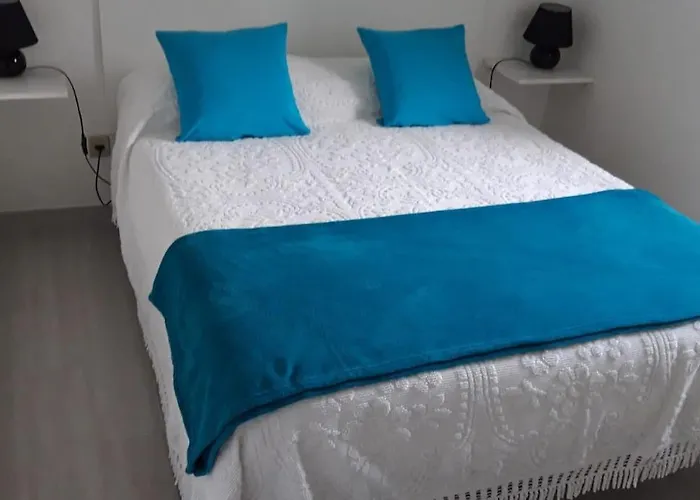 Location D'une Maison Traditionnel Dans Un Village * Bouceiros