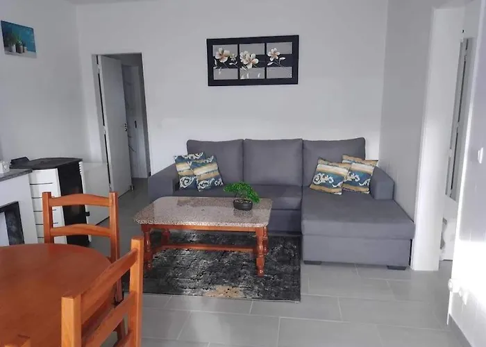 Location D'une Maison Traditionnel Dans Un Village * Bouceiros